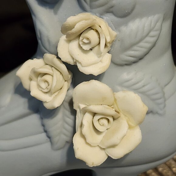 Ladies Concepts Int Light Blue Porcelain Capodimonte Boot Shoe Vase 7in Tall - Picture 6 of 7